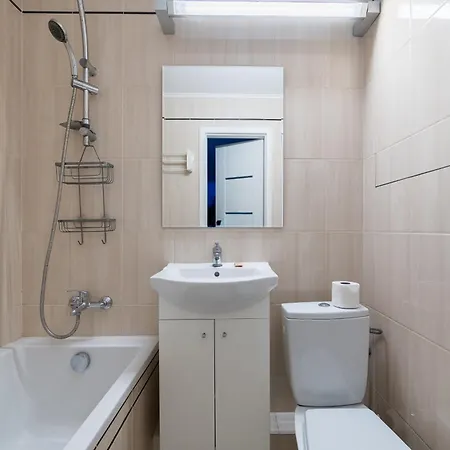 Apartamento Osiedle Piastowskie Standard By Bookinghost *