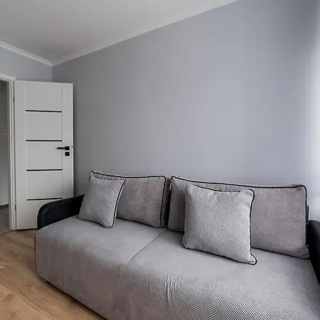 Apartamento Osiedle Piastowskie Standard By Bookinghost *