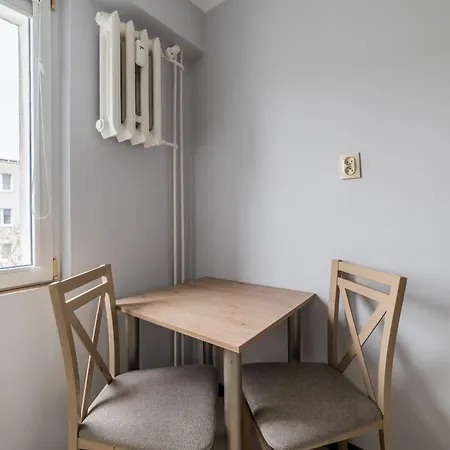 Osiedle Piastowskie Standard By Bookinghost *