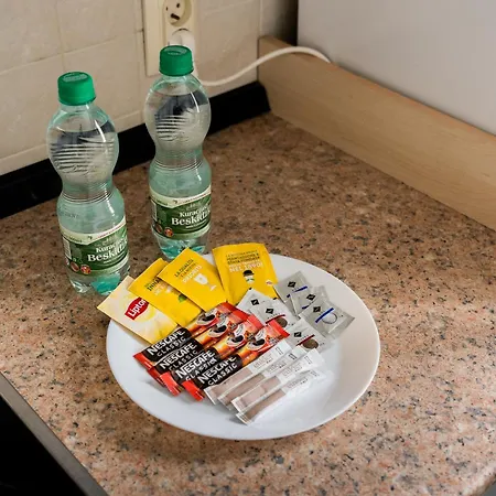 Osiedle Piastowskie Standard By Bookinghost *