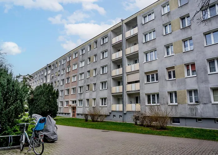 Osiedle Piastowskie Standard By Bookinghost *